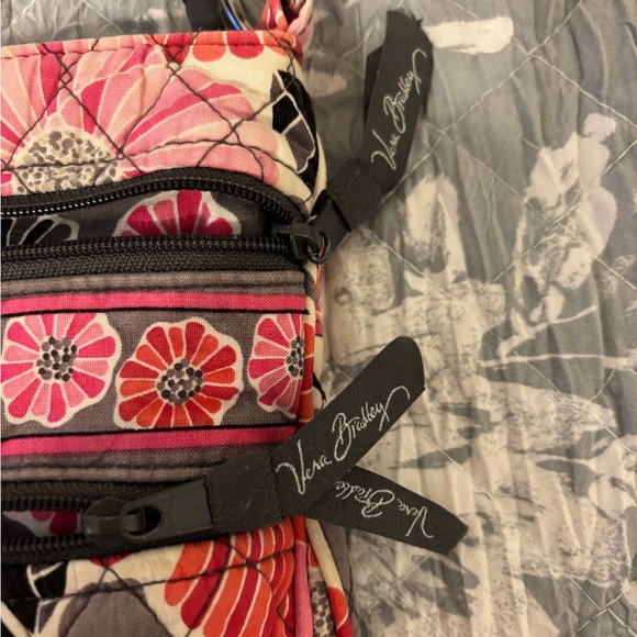 Vera Bradley Vibrant Pink and Gray Floral Crossbody - Picture 4 of 9